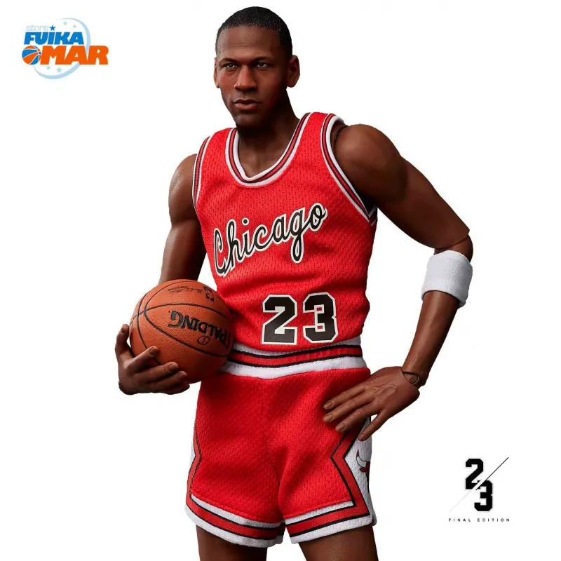 Pack 2 Figuras Enterbay Michael Jordan con Chicago Bulls
