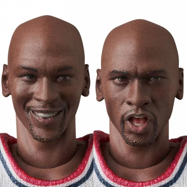 FIGURA MICHAEL JORDAN USA BASKETBALL MEDICOM TOY