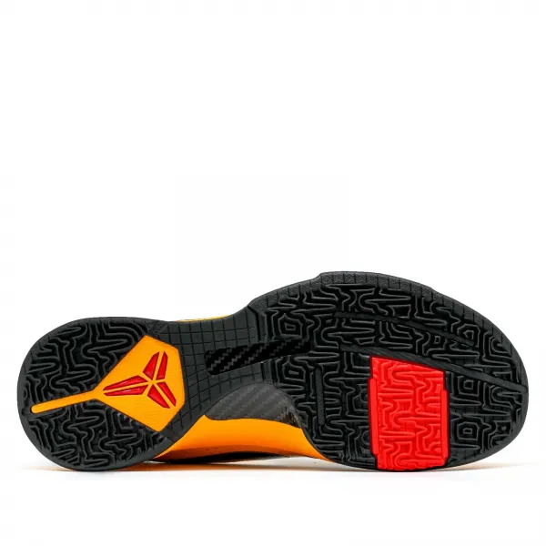 NIKE ZOOM KOBE V " BRUCE LEE "