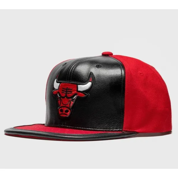 GORRA CHICAGO BULLS NBA DAY 1 - MITCHELL AND NESS - NEGRA