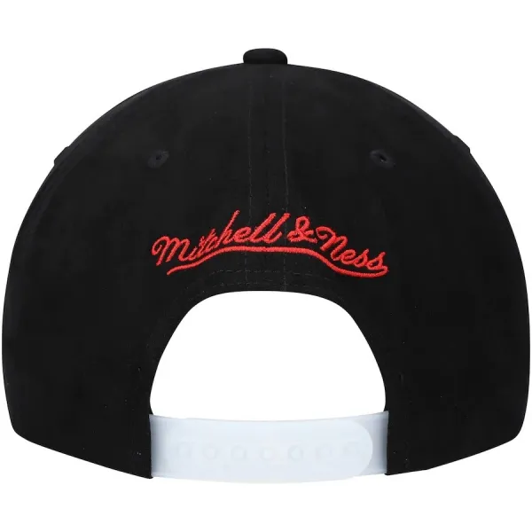 GORRA CHICAGO BULLS NBA DAY 5 - MITCHELL AND NESS , NEGRA-GRIS