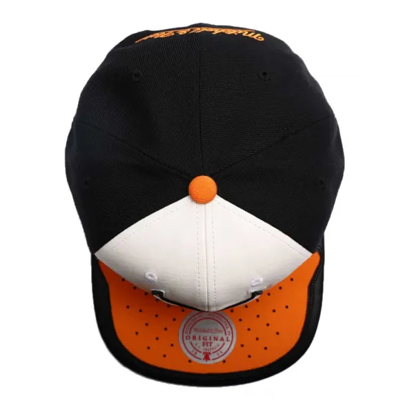 GORRA CHICAGO BULLS NBA DAY 1 - MITCHELL AND NESS SHATTERED