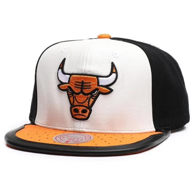 GORRA CHICAGO BULLS NBA DAY 1 - MITCHELL AND NESS SHATTERED