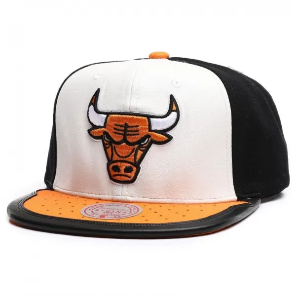 GORRA CHICAGO BULLS NBA DAY 1 - MITCHELL AND NESS SHATTERED