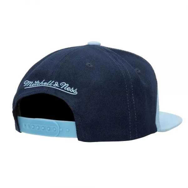 GORRA NORTH CAROLINA NCAA SHARKTOOTH - MITCHELL AND NESS