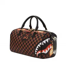 BOLSA SPRAYGROUND BURNT SHARK IN PARIS DUFFLE BOLSA SPRAYGROUND BURNT SHARK IN PARIS DUFFLE