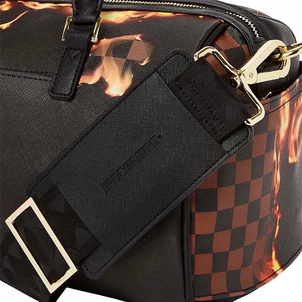 BOLSA SPRAYGROUND BURNT SHARK IN PARIS DUFFLE BOLSA SPRAYGROUND BURNT SHARK IN PARIS DUFFLE