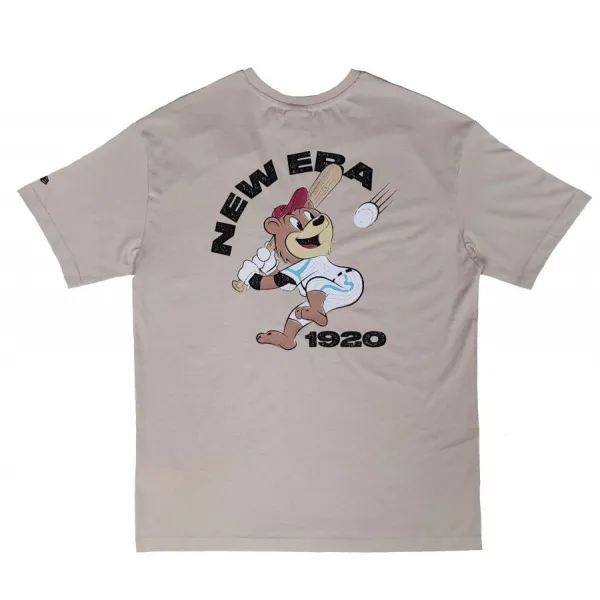Camiseta New Era Character Graphic manga corta Oversized en Beige