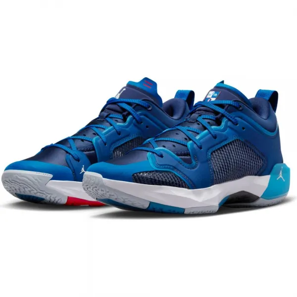 Zapatillas Air Jordan 37 Low Fraternity