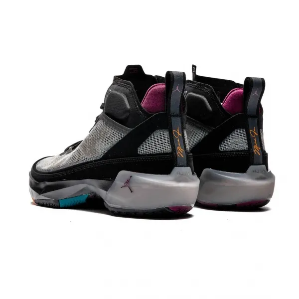 Zapatillas Air Jordan 37 "Bordeaux"
