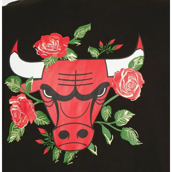 Camiseta Chicago Bulls "Floral Graphic" Oversized New Era en Negro