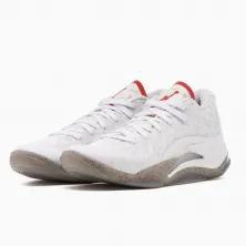 Zapatillas Air Jordan Zion 3 blancas
