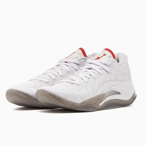 Zapatillas Air Jordan Zion 3 blancas