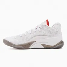 Zapatillas Air Jordan Zion 3 blancas