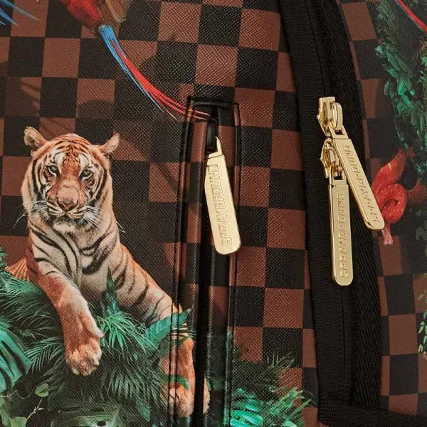 Mochila Sprayground Shark Jungle detalle