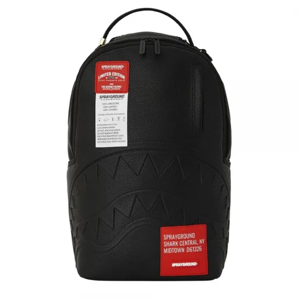 Mochila Sprayground Shark Central Care Label negra vista frontal