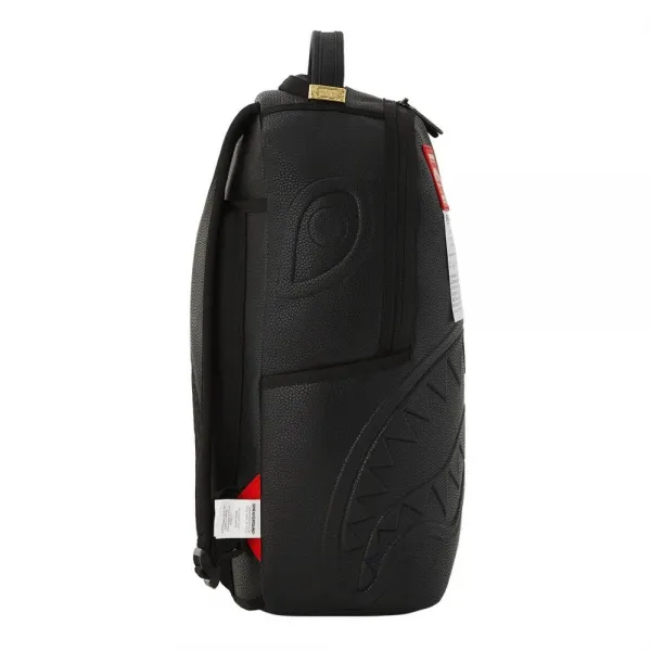 Mochila Sprayground Shark Central Care Label negra vista lateral