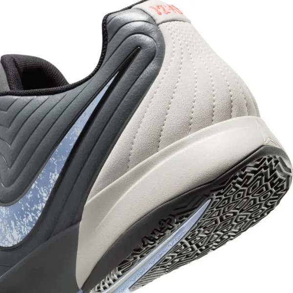 Zapatillas Nike Ja 2 Exposure en gris detalle 2