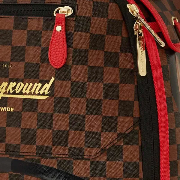 Mochila Sprayground Takeover The Throne detalle cremallera