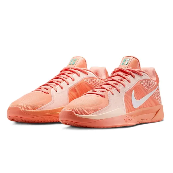Zapatillas baloncesto Sabrina 2 Apricot de Nike color coral frontal