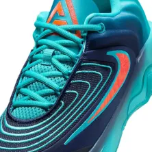 Zapatillas de baloncesto Giannis Inmortality 4 Dusty Cactus azules de Nike, detalle