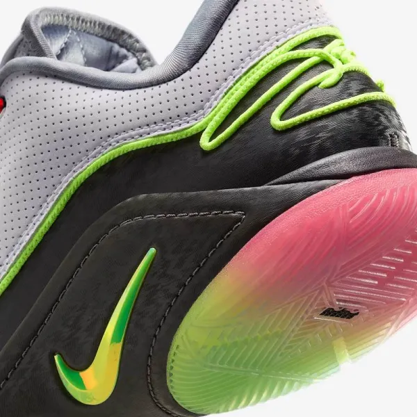 Zapatillas Nike Lebron 22 Moonlight