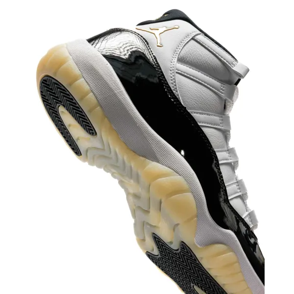 Air Jordan 11 Retro DMP detalle