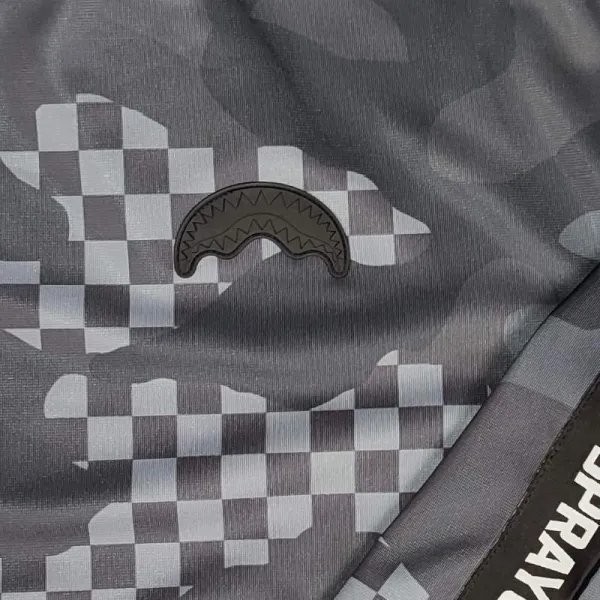 Sudadera Spraygound Grey Camo Crew detalle
