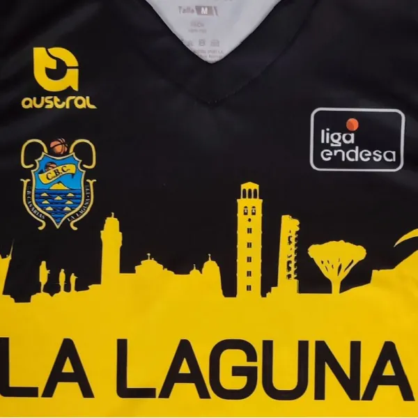 Camiseta Marcelinho Huertas CBC La Laguna Tenerife detalle logotipos