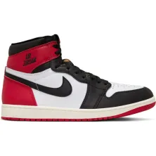Nike Air Jordan 1 Retro High OG black toe