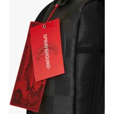 Sprayground Snoopy painting en negro y blanca etiqueta