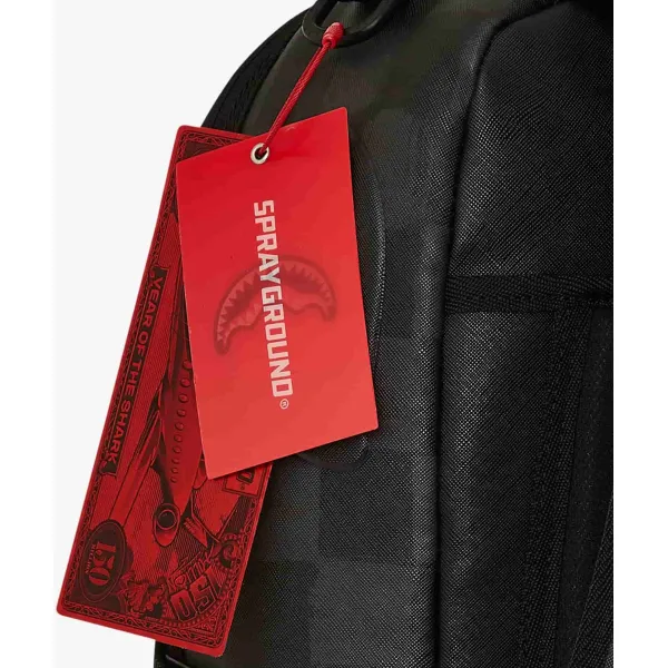 Sprayground Snoopy painting en negro y blanca etiqueta