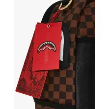Sprayground Shark in Paris Sawtooth marron etiqueta
