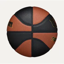balon baloncesto Wilson Reaction Pro FEB lado