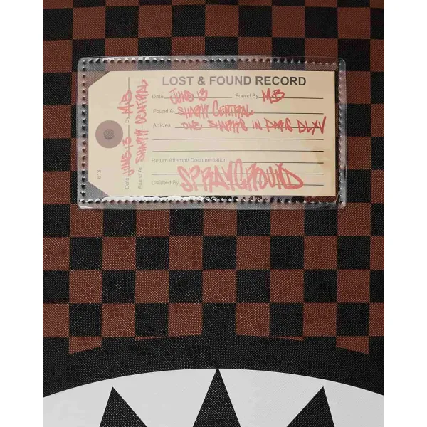 Sprayground Sharks in Paris Lost and Found marron foto etiqueta 2 Sprayground Sharks in Paris Lost and Found marron foto etiqueta 2