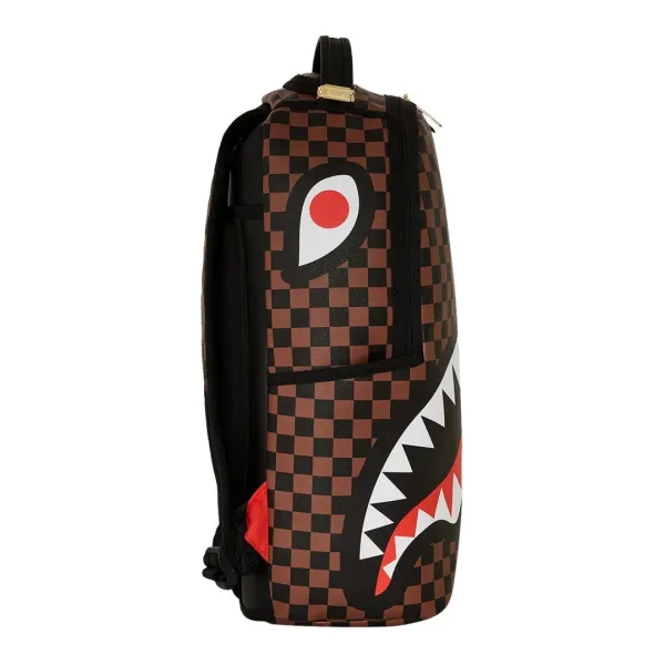 Sprayground Sharks in Paris Lost and Found marron foto lado Sprayground Sharks in Paris Lost and Found marron foto lado