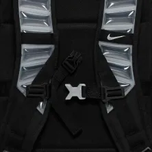 Mochila Baloncesto Nike Elite Varsity negra detalle