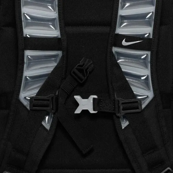 Mochila Baloncesto Nike Elite Varsity negra detalle
