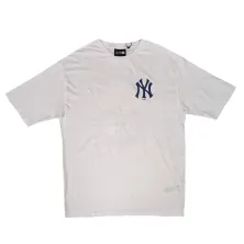 Camiseta MLB Yankees food graphic Oversized Blanca ,vista frontal