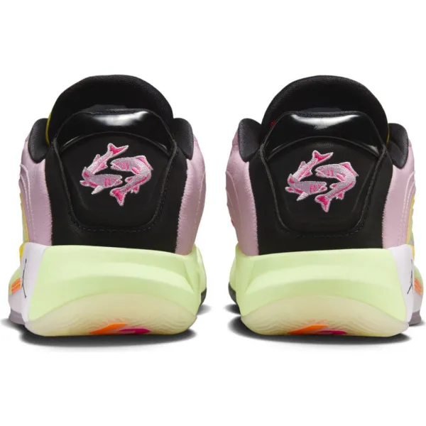 Air Jordan Luka 4 Gone Fishing foto talon