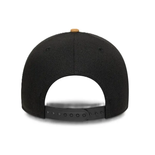 Gorra Yankees Suede Visor 9FORTY parte trasera