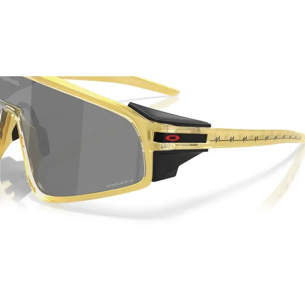 Gafas Oakley Latch Panel Patrick Mahomes Gold - Prizm Black