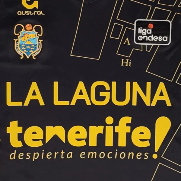 Camiseta CBC La Laguna Tenerife Torriani Negra detalle Camiseta CBC La Laguna Tenerife Torriani Negra detalle