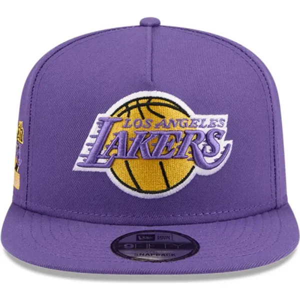 Gorra plana Lakers 9Fifty de New Era frontal Gorra plana Lakers 9Fifty de New Era frontal