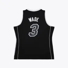 Camiseta Dwyane Wade Miami Heat swingman negra 2011 trasera