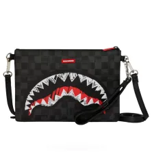olso de mano Sprayground Scribble Shark frontal olso de mano Sprayground Scribble Shark frontal