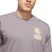 Camiseta manga corta World Wide Hoops de Adidas en gris, modelo