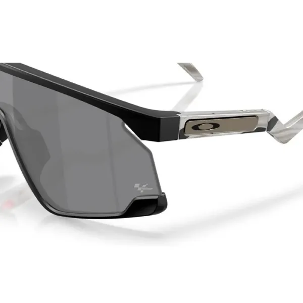 Gafas de sol Oakley Bxtr moto gp Prizm Black, detalle Gafas de sol Oakley Bxtr moto gp Prizm Black, detalle