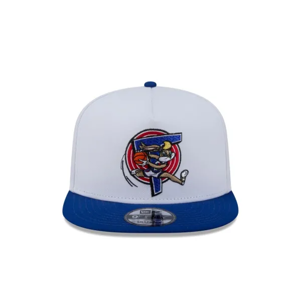 Gorra plana 9Fifty Lola Bunny Space Jam 30th aniversario New Era en blanco, frontal