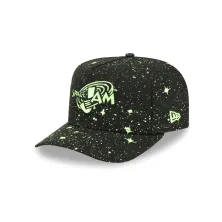 Gorra curva 9Fifty Stars Space Jam de New Era, efecto Brillo